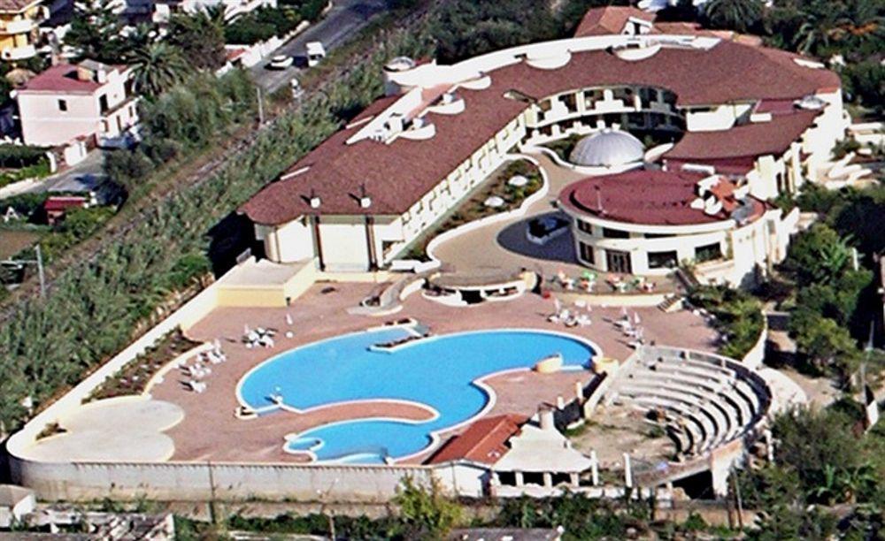 Hotel Resort Lido Degli Aranci Vibo Valentia Eksteriør bilde
