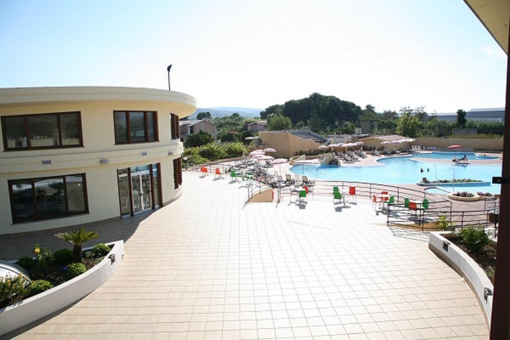 Hotel Resort Lido Degli Aranci Vibo Valentia Eksteriør bilde