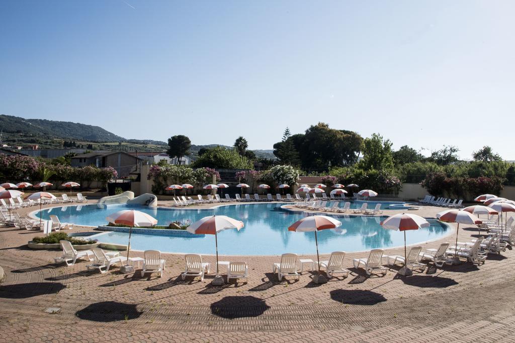 Hotel Resort Lido Degli Aranci Vibo Valentia Eksteriør bilde