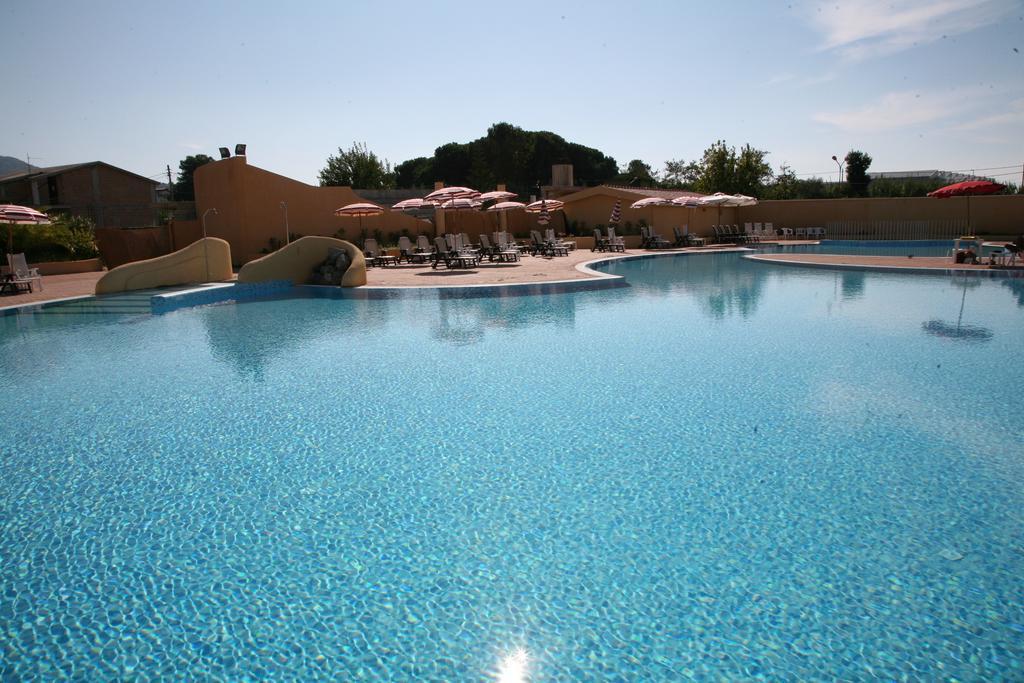 Hotel Resort Lido Degli Aranci Vibo Valentia Eksteriør bilde